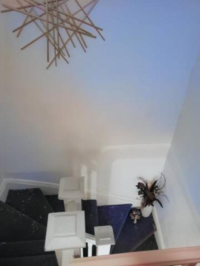 Booking-Eddy- Single Room With Self Check-In Hull Exteriör bild